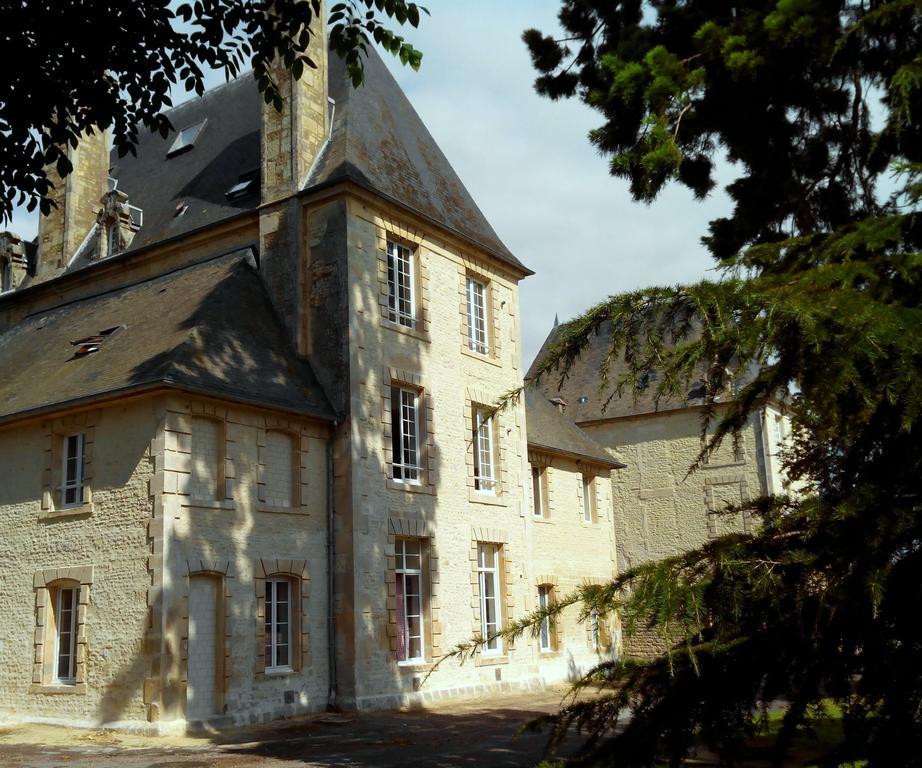 Chateau Turgot Gites Bons-Tassily Room photo